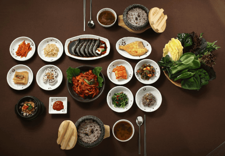 홍매화쌈밥 오산점
